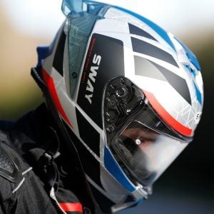 SWAY SW 865 EVOQUE White Black Red-kapalı Kask