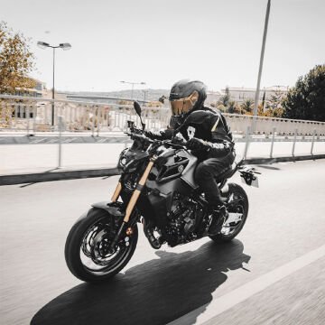 NEXX X.R3R GOLDEN  EDITION KARBON MAT SİYAH-SARI KAPALI KASK